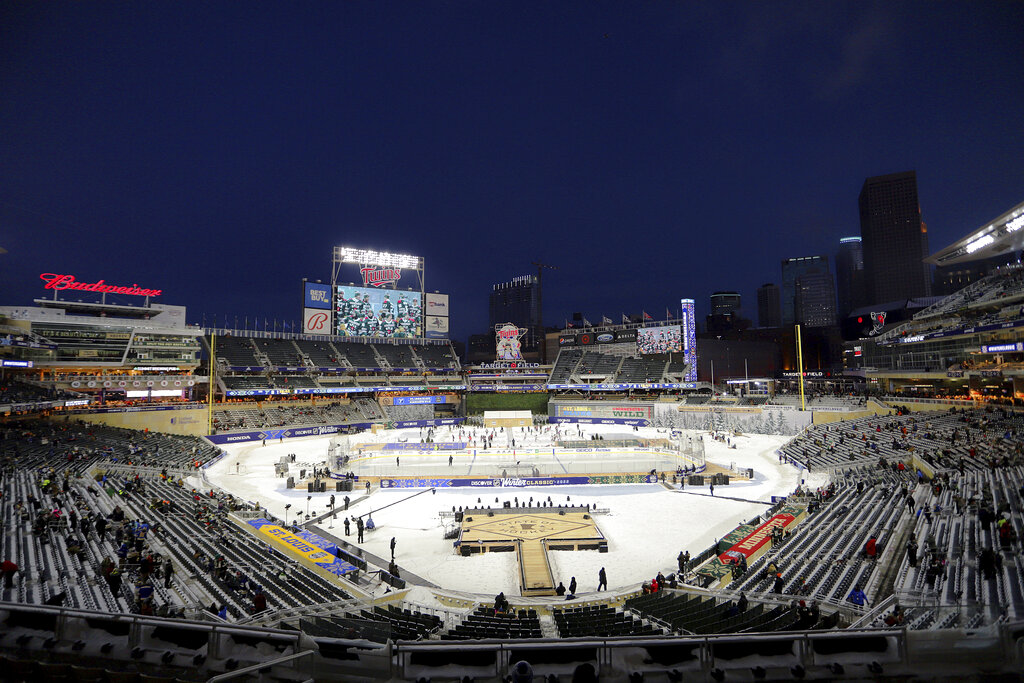 Blues beat Wild 6-4 in coldest outdoor game in NHL history  News, Sports, Jobs - The Intelligencer